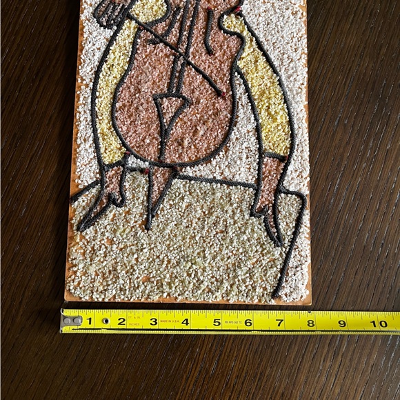 VINTAGE 60s/70s Colorful Mosaic pebble Art piece of bass player musician - Picture 4 of 8